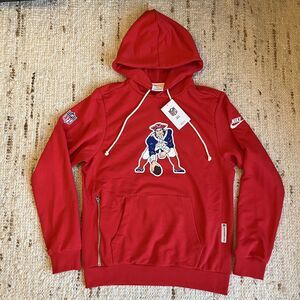 RARE RED Nike Standard Issue New England Patriots TEAM Dri-FIT Hoodie Rivalries